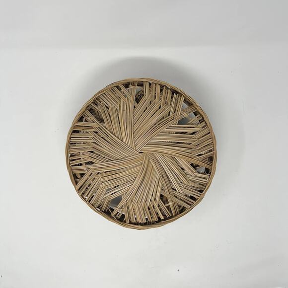 Vintage Beverage Serving Tray Set Woven Wicker Indoor/Outdoor 6 Beverage Holders - Picture 5 of 6